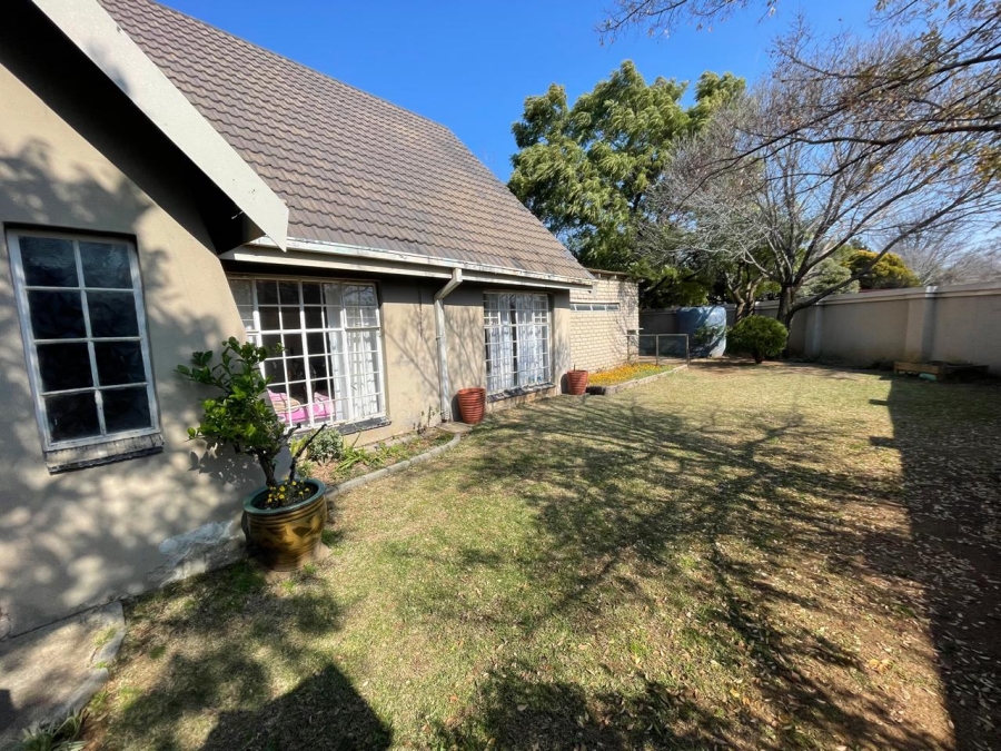 5 Bedroom Property for Sale in Riebeeckstad Free State
